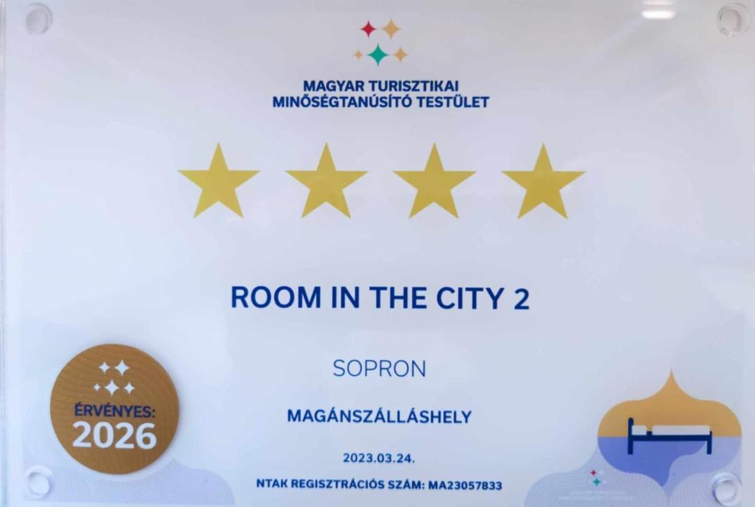 Room In The City 2 Шопрон Екстер'єр фото